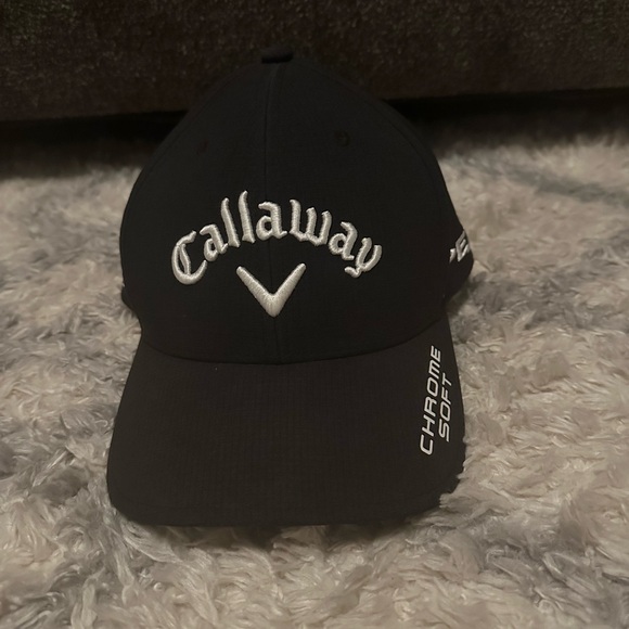 Callaway Black Golf Cap with White Logo - Picture 1 of 4